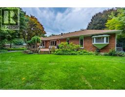 68 ROYAL OAK Drive - 38