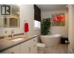 72 WILLOWDALE Crescent - 18