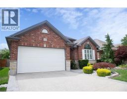 72 WILLOWDALE Crescent - 2