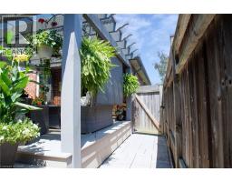 72 WILLOWDALE Crescent - 40