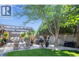72 WILLOWDALE Crescent - 43