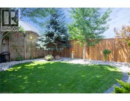 72 WILLOWDALE Crescent - 44