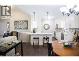 72 WILLOWDALE Crescent - 9