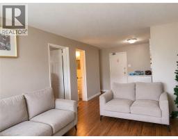 633 BARBER Avenue N UnitNo. 7 - 4