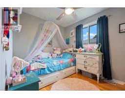 309 DOVER Avenue - 17