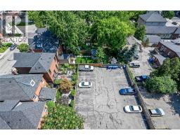 141 CATHARINE Street S UnitNo. 1004 - 27
