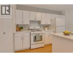 808 MONMOUTH Road - 5