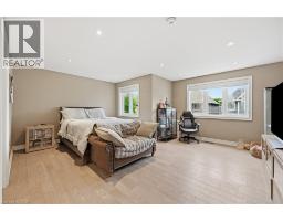 1 LINDSAY Way - 22