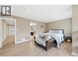 1 LINDSAY Way - 23