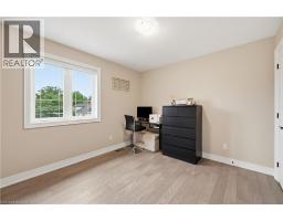 1 LINDSAY Way - 27