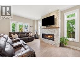1 LINDSAY Way - 8