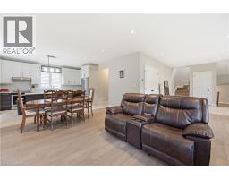 1 LINDSAY Way - 9
