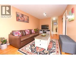 57 TOWNMANSION Drive - 9