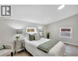 187 DRUMMOND Street - 21