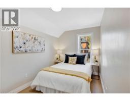 187 DRUMMOND Street - 25