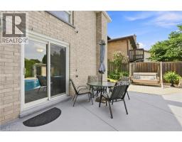 30 TWINOAKS Crescent - 38
