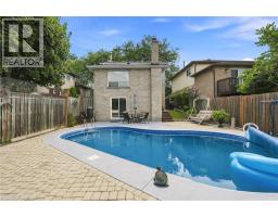 30 TWINOAKS Crescent - 42