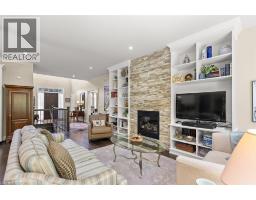 6 CREEKSIDE Drive - 22