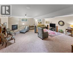 6 CREEKSIDE Drive - 31