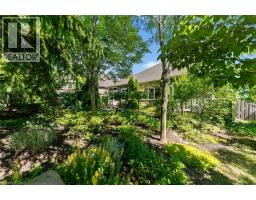 6 CREEKSIDE Drive - 43