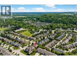 6 CREEKSIDE Drive - 47