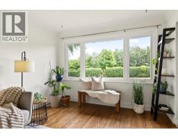 780 GARTH Street - 11