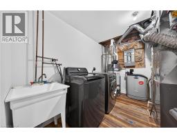 298 PINELAND Place - 33