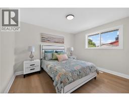 40 PURDY Crescent - 18