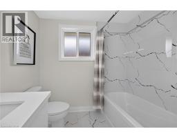40 PURDY Crescent - 21