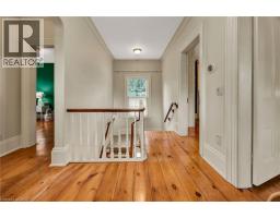 30 MOIR Street - 19
