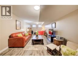 44 OAKWOOD Drive - 36