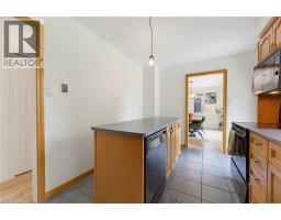 200 LYNDEN Road - 13