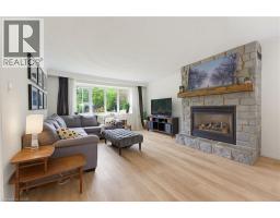 200 LYNDEN Road - 7