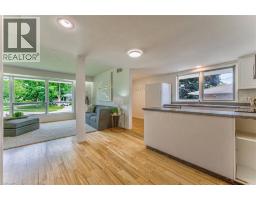 104 SPRINGBANK Crescent - 11