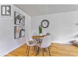 104 SPRINGBANK Crescent - 12