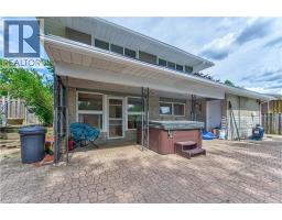 104 SPRINGBANK Crescent - 35