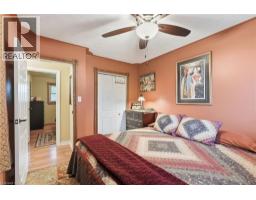 86 ERIE Avenue S - 24