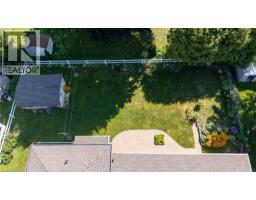 12 GLENDALE Crescent - 31