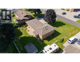 12 GLENDALE Crescent - 35