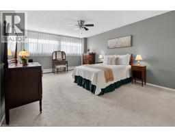 215 GLENRIDGE Avenue UnitNo. 1201 - 16