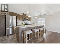 183 SNYDER Avenue N - 12