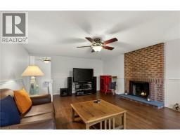 4348 JENKINS Crescent - 18