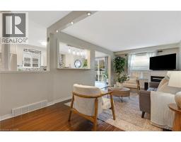 913 COPPER LEAF Crescent - 10