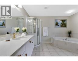 913 COPPER LEAF Crescent - 26