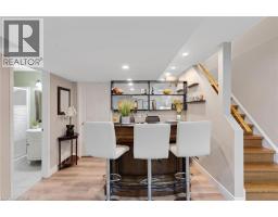 913 COPPER LEAF Crescent - 39