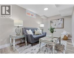 913 COPPER LEAF Crescent - 42
