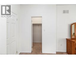 102 MOORE Crescent - 28