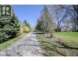 345 GOVERNORS Road E - 2