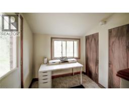 345 GOVERNORS Road E - 22