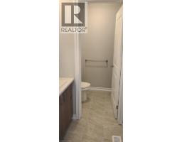 17 RENFREW Trail - 11